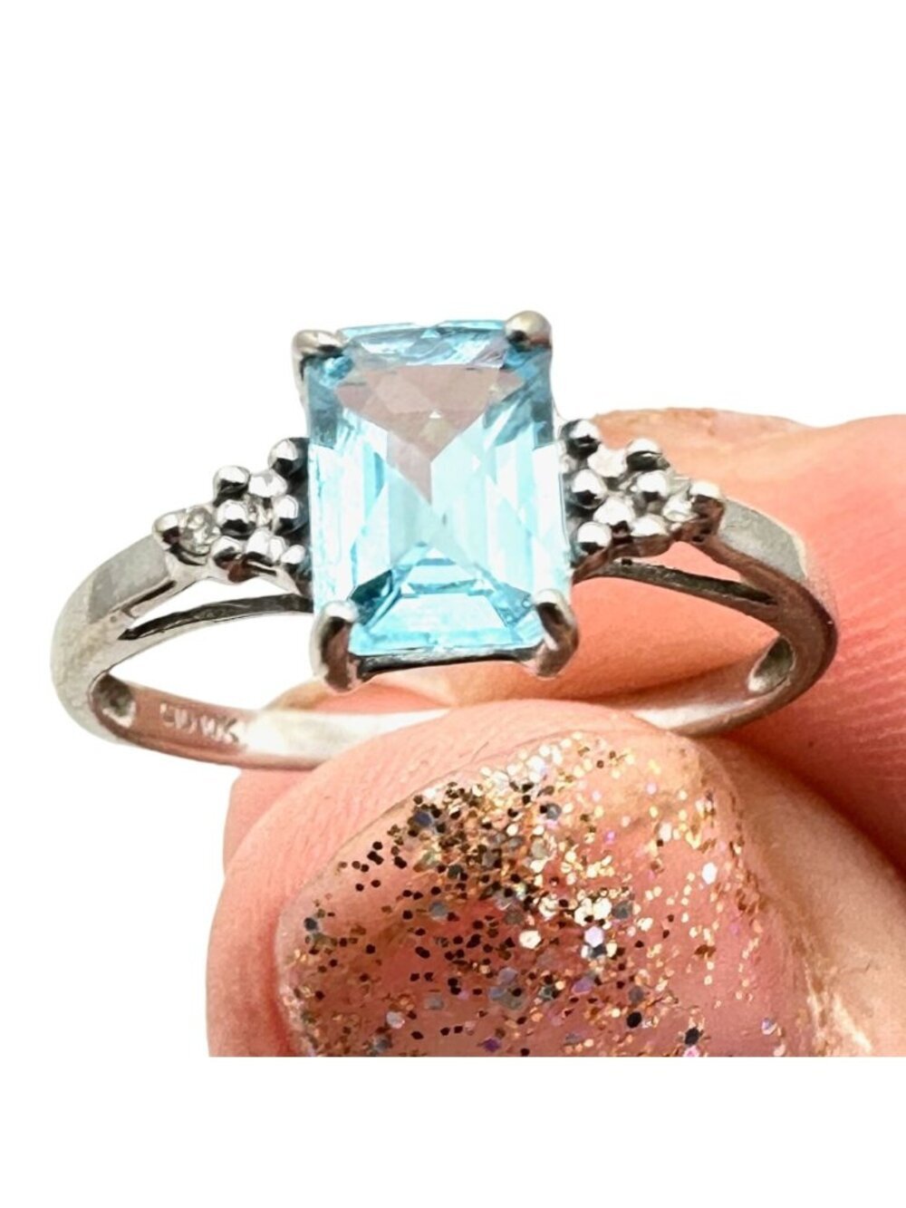 Vintage 10K White Gold Ring Blue Topaz Diamond Ring Size 6 Ring Weight 1.2 grams